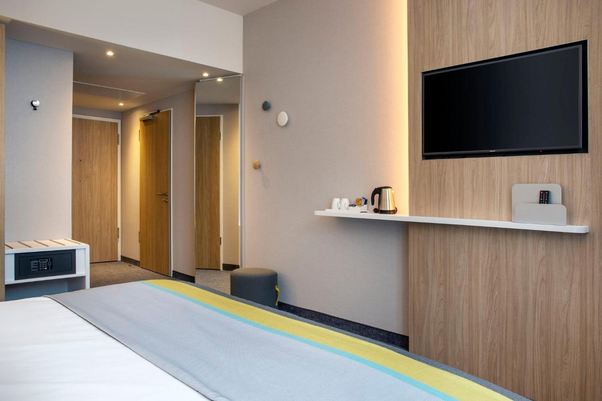 Holiday Inn Express Stuttgart-Waiblingen By Ihg Exterior foto